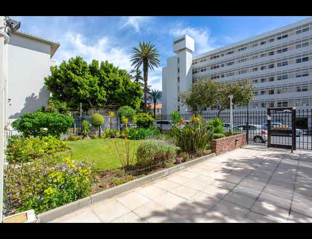 2 BEDROOM APARTMENT RENTED IN WYNBERG UPPER